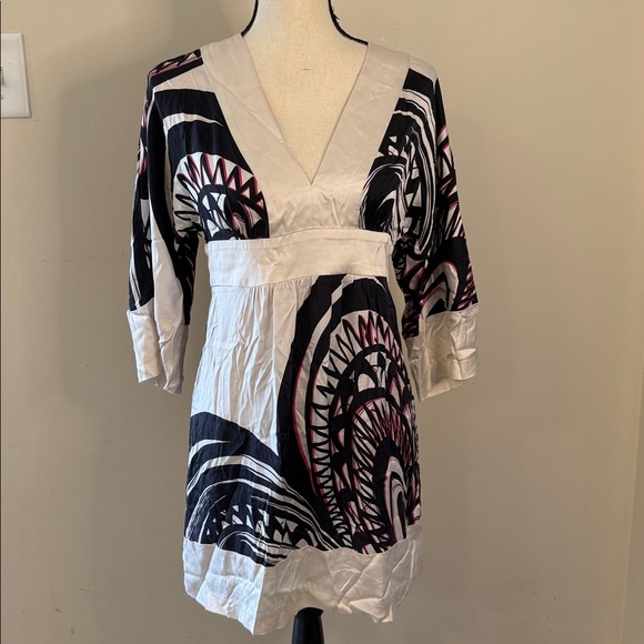 Trina Turk Elegant satin mini dress white pink black bold geometric pattern SZ 4 - Picture 1 of 10